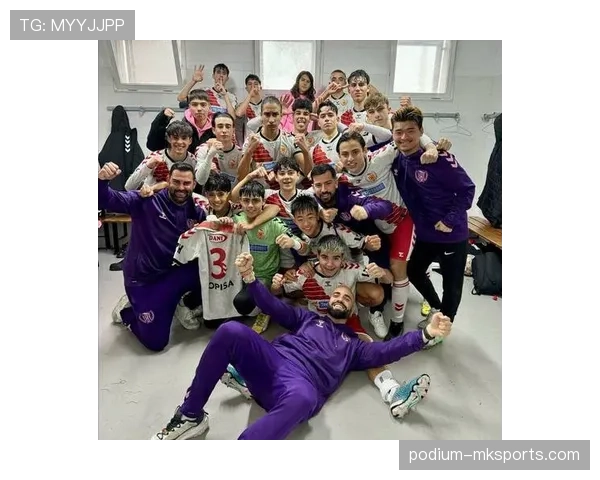 年轻天才闪耀赛场，足球新星联赛表现惊艳引热议