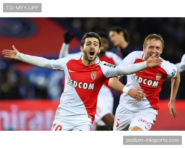 摩纳哥战术革新:解析红白军团如何在法甲激烈竞争中持续保持争冠竞争力 摩纳哥战术革新:解析红白军团如何在法甲激烈竞争中持续保持争冠竞争力