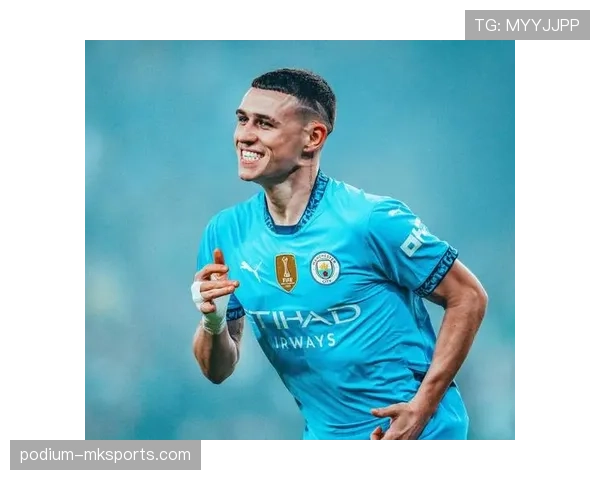 帕尔默 vs 福登:同代中场的关键比赛与数据稳定性对比分析 帕尔默 vs 福登:同代中场的关键比赛与数据稳定性对比分析