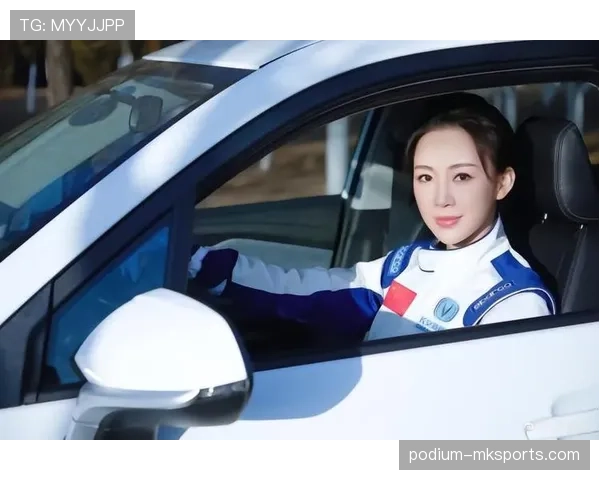 潘晓婷这训练强度，一天喝三斤蛋白粉都扛不住吧？